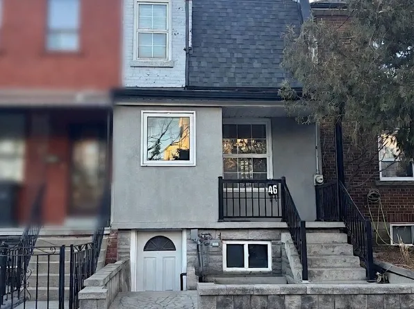 46 Coolmine Rd, Toronto, ON M6J 3E9