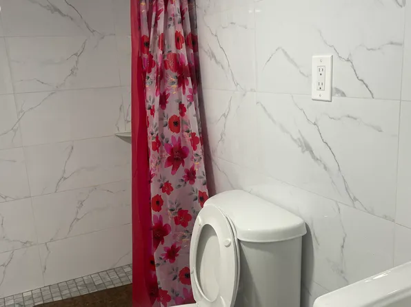 3922 9th Avenue image 9 of 14