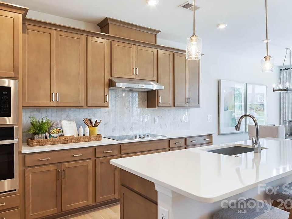 5806 Strathmore Ct, Charlotte, NC 28215 Zillow