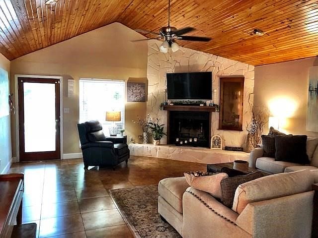 Light and bright living room