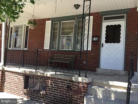 2nd image of 819 Guilford St