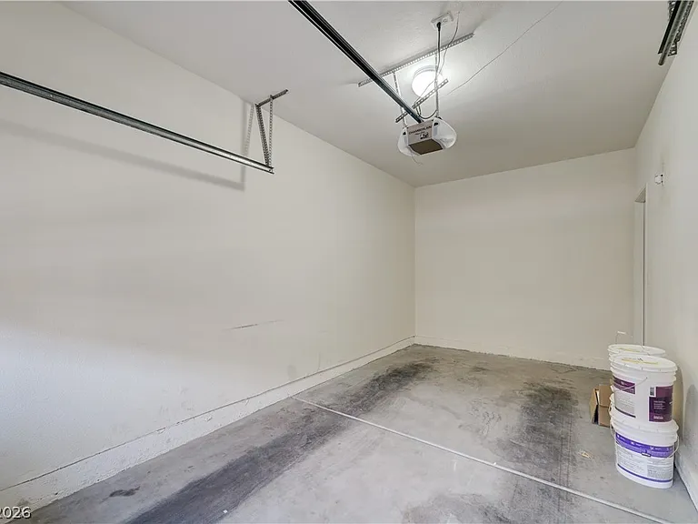 673 Peachy Canyon Cir #203 — Photo 29