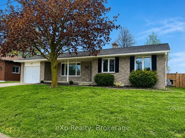 209 15th Ave, Hanover, ON N4N 3E1