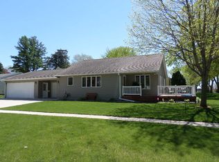 1202 E McGregor St, Algona, IA 50511