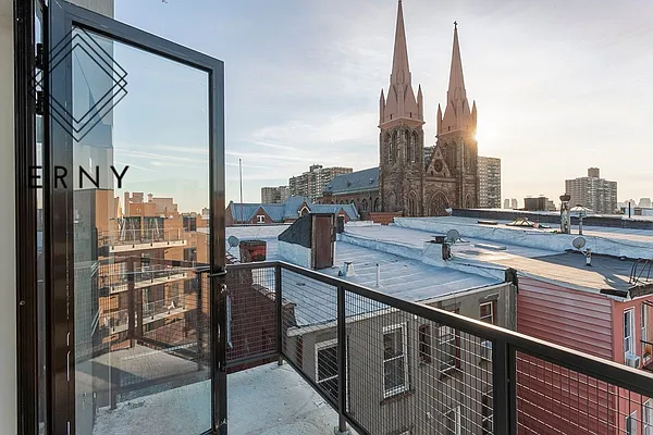 Rented by ERNY LLC | media 29