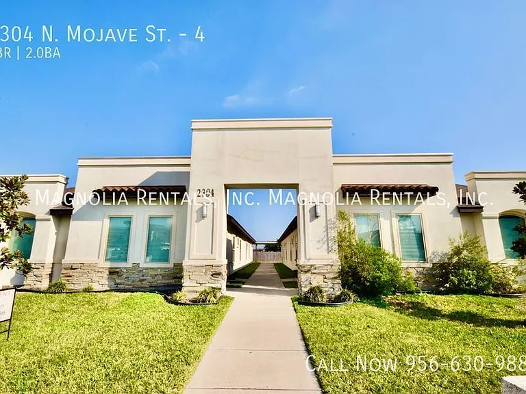 2304 N Mojave #4 — Photo 1