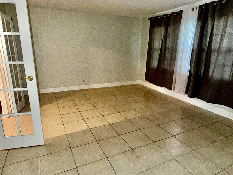 9392 Affirmed Ln — Photo 5