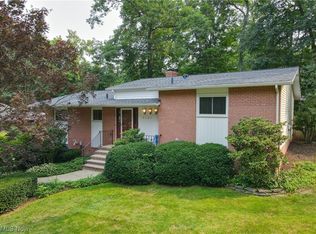 3121 Stanley Rd, Akron, OH 44333