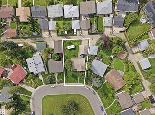 5416 114a St NW, Edmonton, AB T6H 3M7