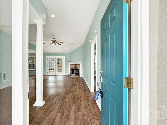 5th image of 198 Sweet Hill Road