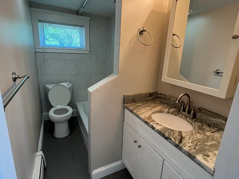 23 Hyde St #4 — Photo 4