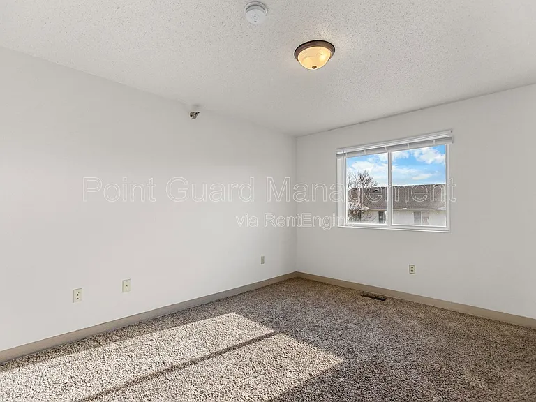 Maple Park Apartments — Photo 25