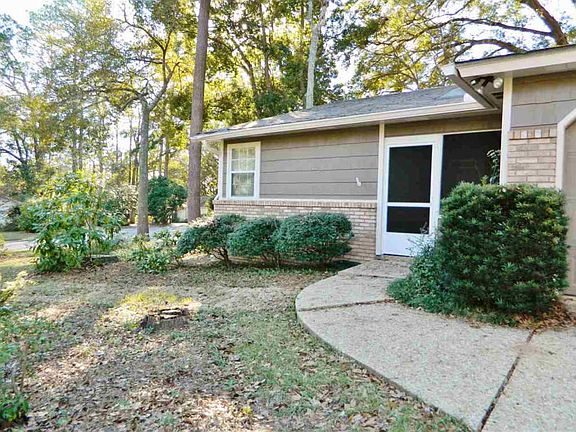 4th image of 2034 Sandcastle Dr #A