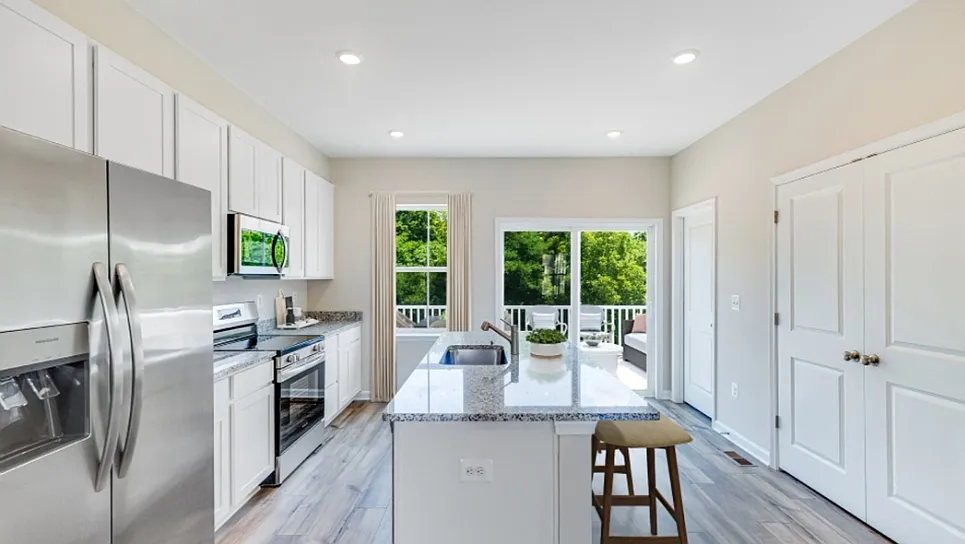 3 bed, 2.5 bath, 1690 sqft, $2,099 — Photo 1
