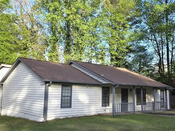 2667 Camelot Ct, Duluth, GA 30096