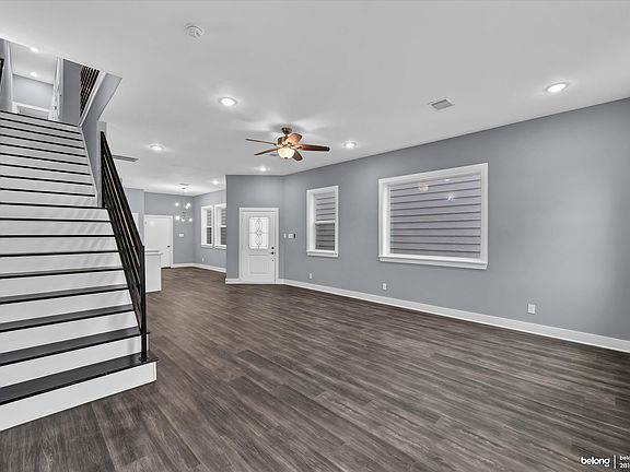 4th image of 4627 New Orleans St