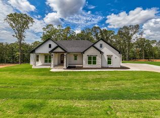 35 Elrod Dr, Greers Ferry, AR 72067