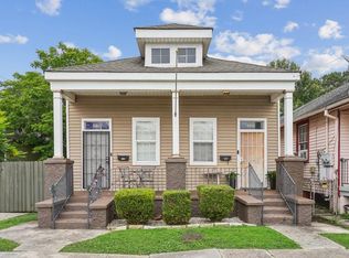 8221-23 Apple St, New Orleans, LA 70118