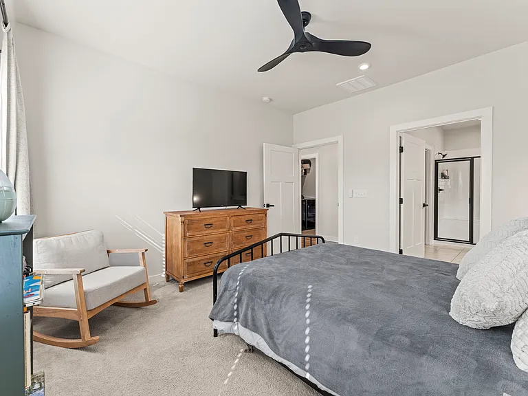 5095 Ives Ave — Photo 25