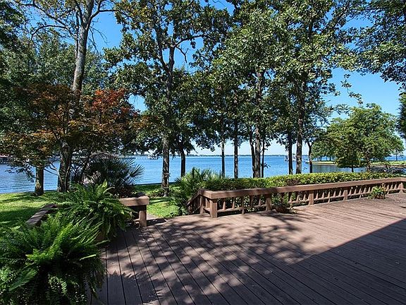 5th image of 137 Hilton Head Island Dr