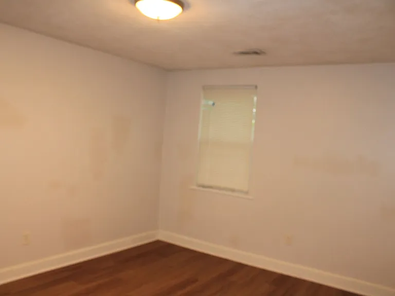 2355 Devere St — Photo 25