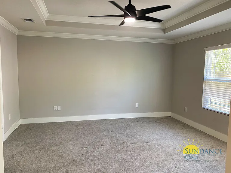 2107 Nina St — Photo 4