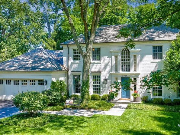 (undisclosed Address), Winnetka, IL 60093