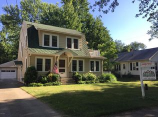 1810 Royce Ave, Kalamazoo, MI 49001