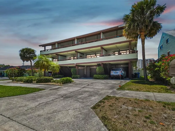 197 Woodette Dr, Dunedin, FL 34698