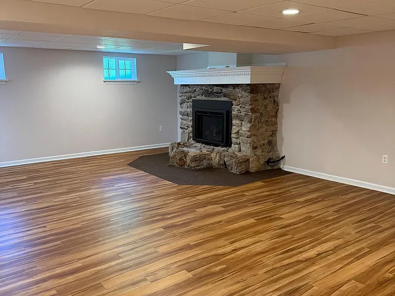121 Macdade Rd — Photo 41