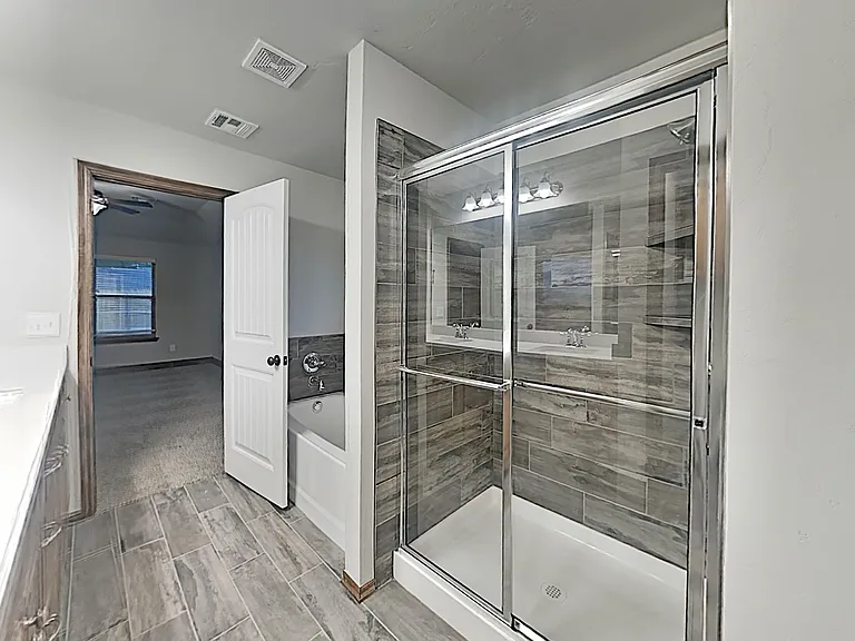 7046 Richardson Ct — Photo 10