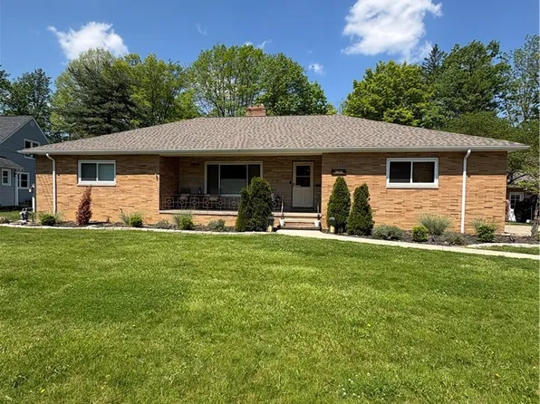 5646 Onaway Oval, Parma, OH 44130