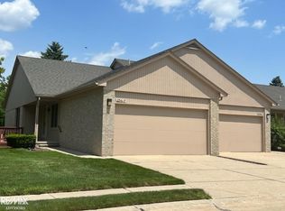 23617 Northport Dr, Clinton Township, MI 48036