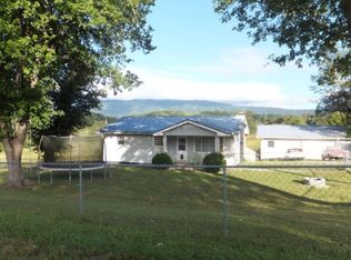 2755 Early Rd, Newport, TN 37821