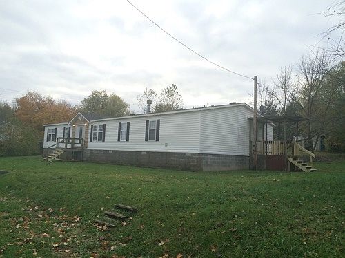 1st image of 214 E Walnut Street