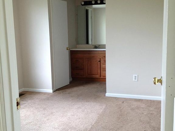 5th image of 11141 Stalbridge Ct