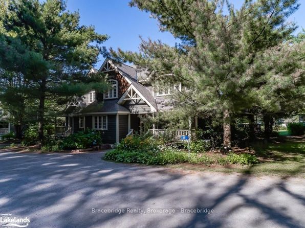 3876 Muskoka Rd #118, Muskoka Lakes, ON P0B 1J0