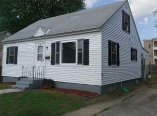 37 Batchelder Ave, Manchester, NH 03103