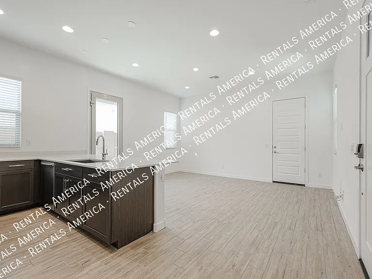2631 W Pecan Rd — Photo 35