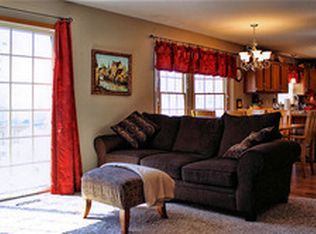 1026 Basswood Ct, Batavia, IL 60510