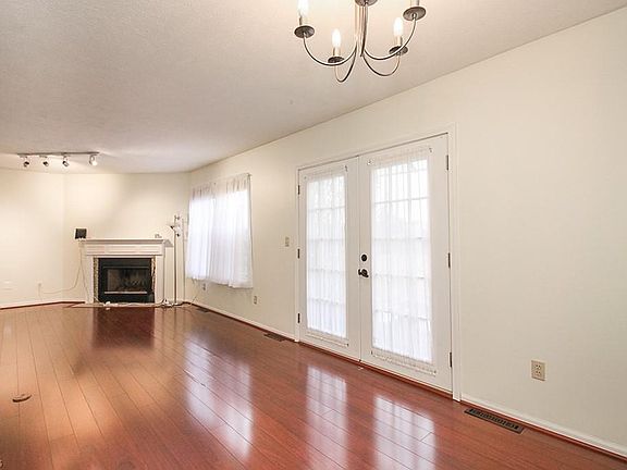 4th image of 921 Quincy Ct