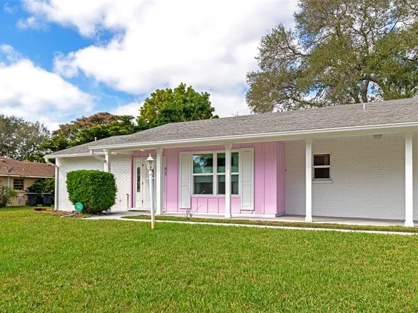 605 McArthur Ave, Sarasota, FL 34243