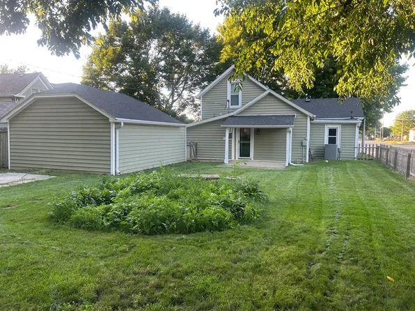 1911 Grant St, Blair, NE 68008