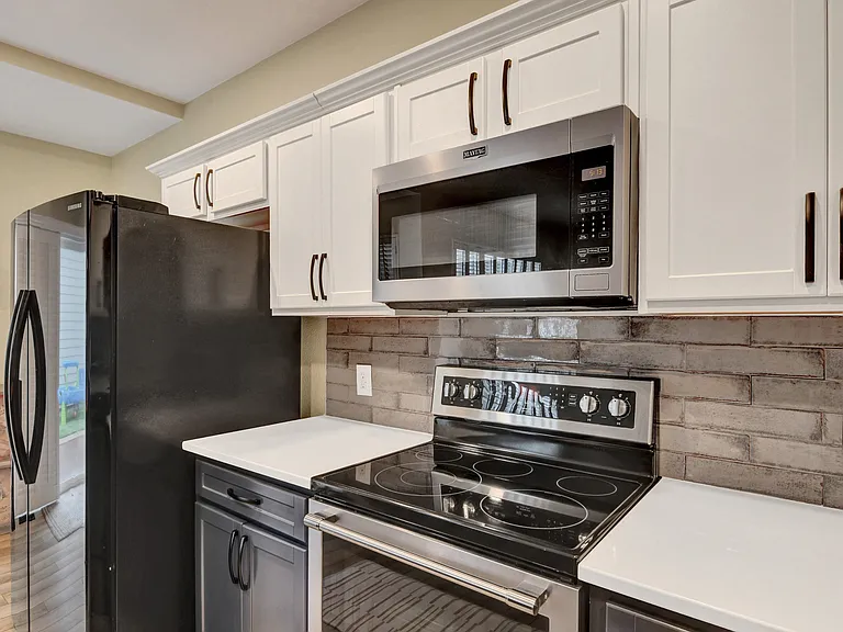 2209 Gilpin Ave — Photo 7
