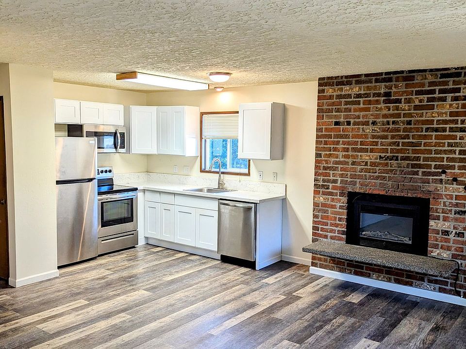 R0415 Tabor West Apartment Rentals Portland, OR Zillow