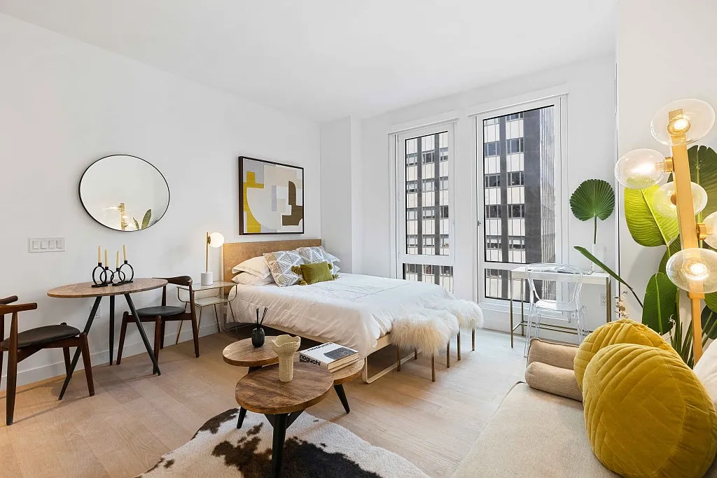 200 Montague Street — Photo 1
