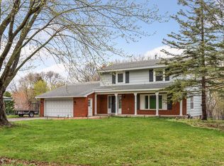 2804 Cedar Ln, Burnsville, MN 55337