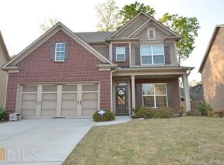 6056 Trail Hikes Dr, Buford, GA 30518