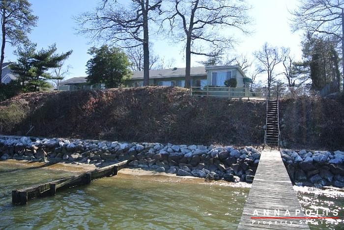 1st image of 2508 Lyon Dr
