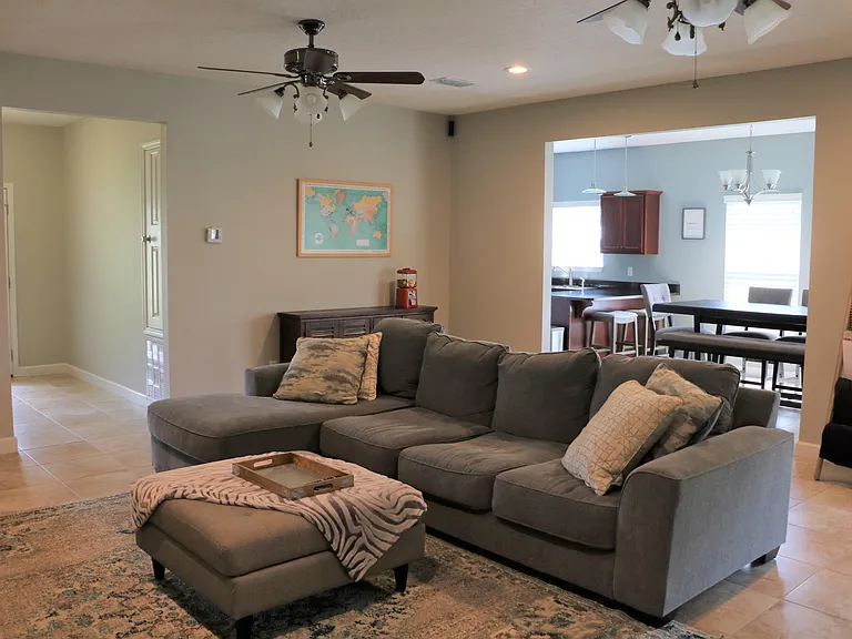 210 Michael Ave — Photo 22